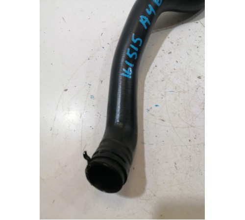 Патрубок радиатора