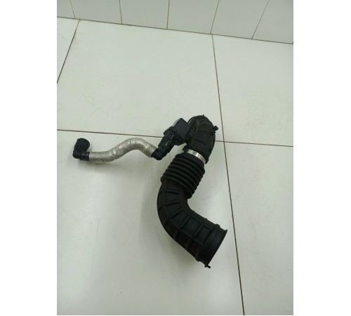 Патрубок воздушного фильтра