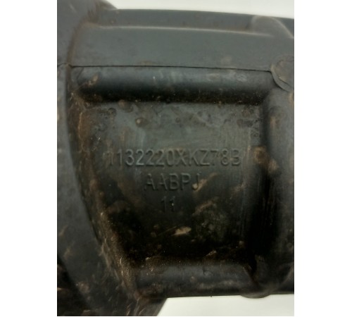 Патрубок воздушного фильтра