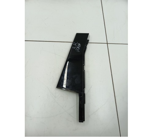 Молдинг накладка двери задний правый