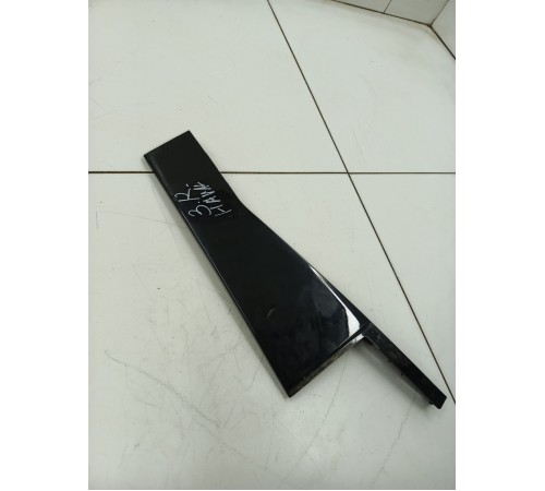 Молдинг накладка двери задний правый