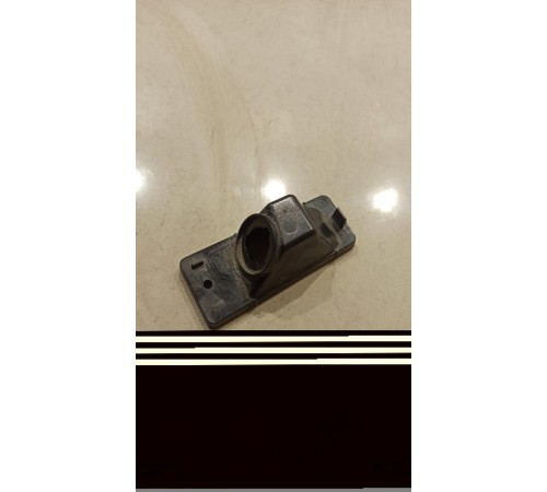 Плафон подсветки номера правый