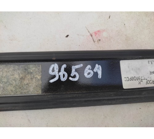 Молдинг крыши(левый)