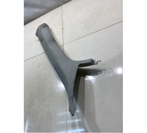 Обшивка стойки (передняя, правая)