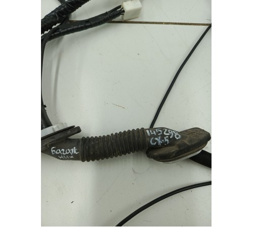 Электропроводка крышки багажника