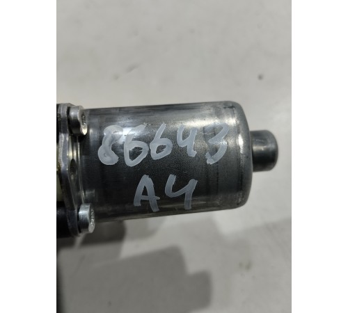 Моторчик стеклоподъемника (передний правый)