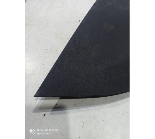 Накладка центральной консоли левая 