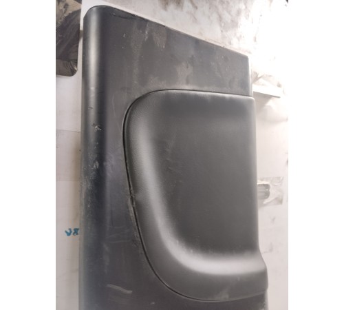 Обшивка стойки левая нижняя