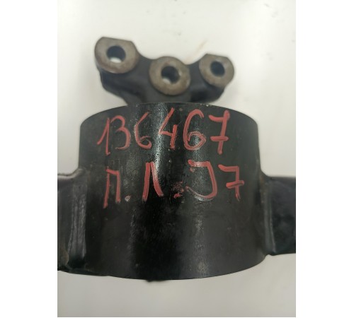 Опора двигателя левая