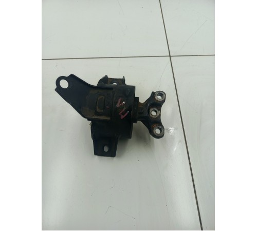 Опора двигателя левая