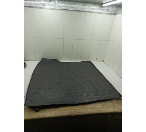 Коврик багажника резиновый