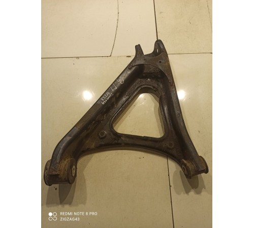 Рычаг подвески(задний правый поперечный)