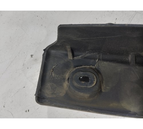 Пыльник крыла правый