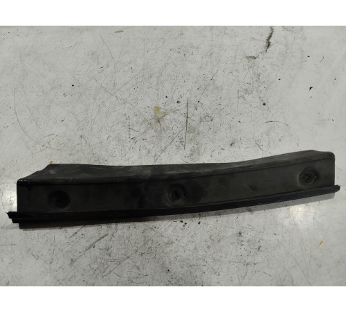 Пыльник крыла правый