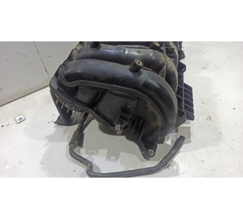 Впускной коллектор