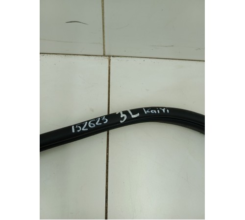 Уплотнитель двери задний левый