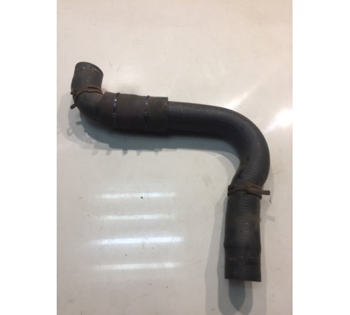 Патрубок радиатора