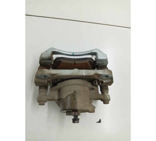 Суппорт передний левый