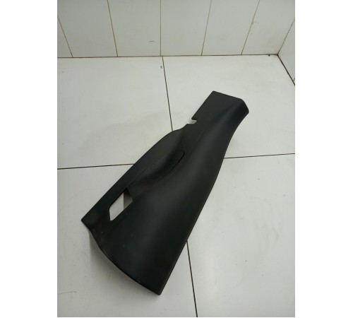 Обшивка стойки задняя левая