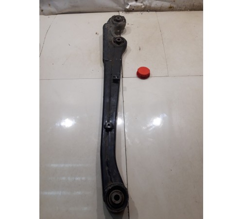 Рычаг подвески (задний, левый)