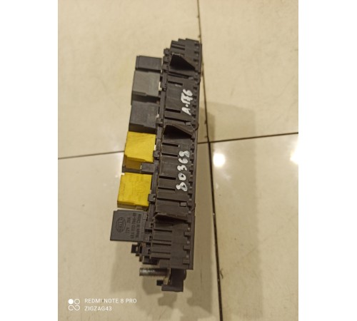 Блок предохранителей