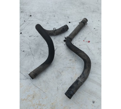 Патрубок системы охлаждения