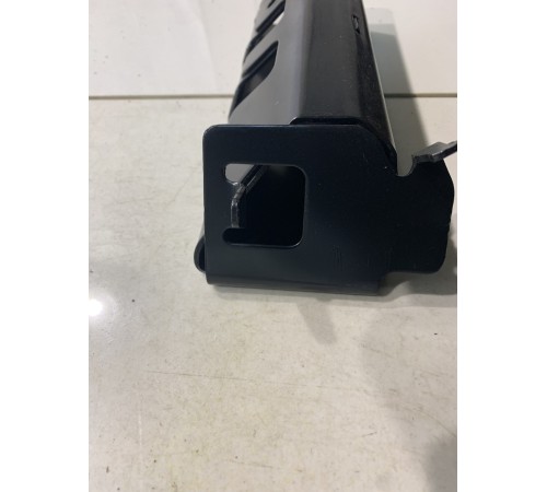 Кронштейн багажника (задний,правый)