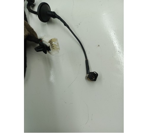 Электропроводка двери крышки багажника