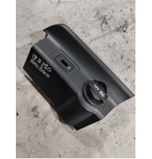 Накладка центральной консоли передняя