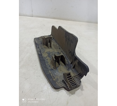 Пыльник рычага подвески (задний левый)