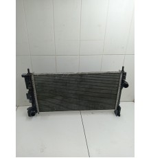 Радиатор системы охлаждения двигателя