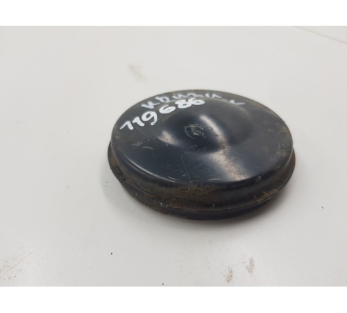 Заглушка гайки привода передняя