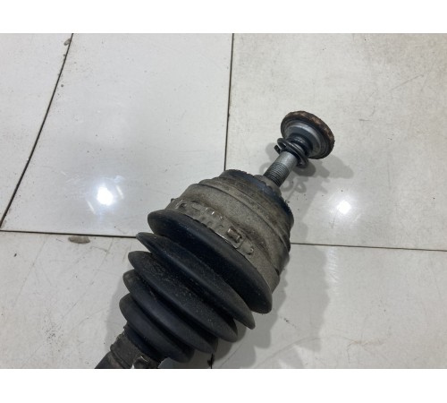 Привод(полуось) передний левый