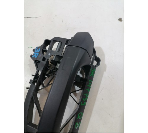 Ручка двери задняя правая наружная