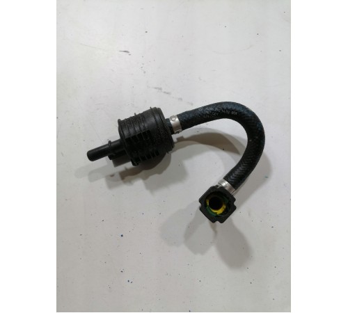 Клапан вентиляции бака