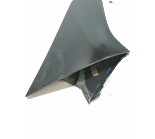 Накладка кузова правая