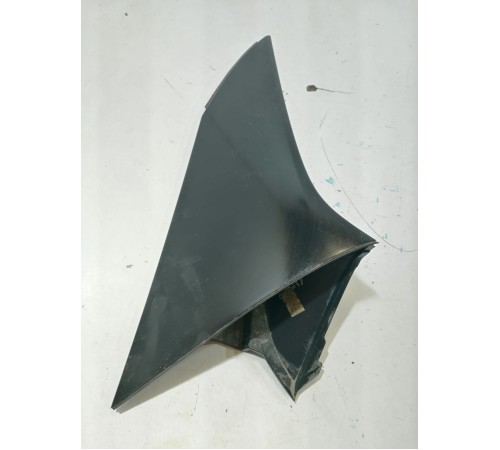 Накладка кузова правая