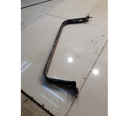 крепление бака