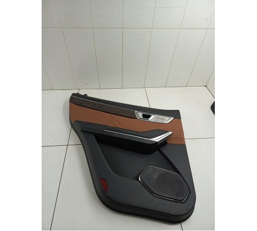 Обшивка двери задняя левая