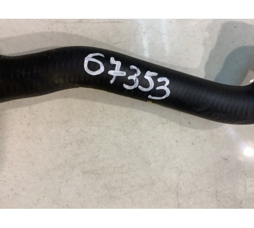 Патрубок системы охлаждения