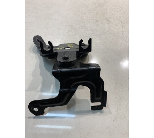 Кронштейн блока ABS