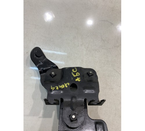 Кронштейн блока ABS