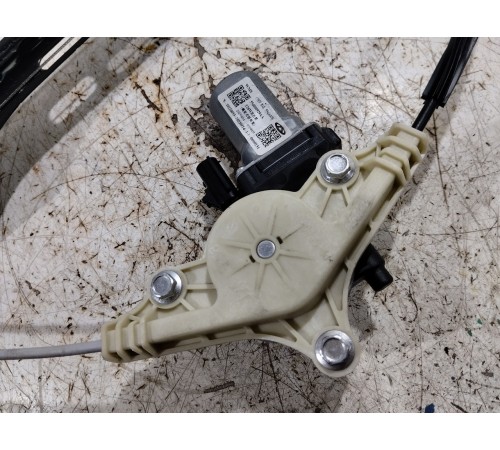 Стеклоподъемник двери передний правый