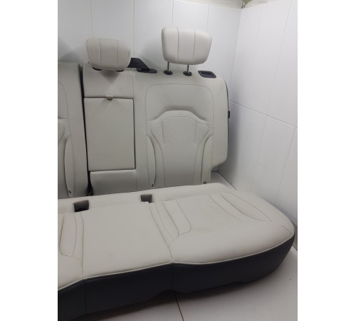 Задний ряд сидений