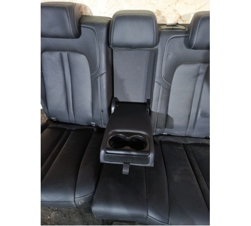 Задний ряд сидений