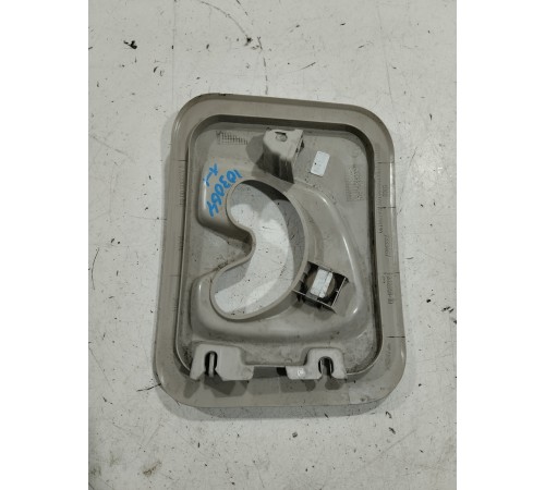 Накладка стойки центральной (левая)