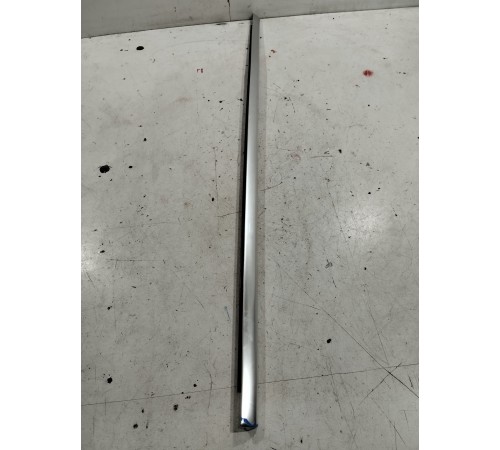 Уплотнитель стекла (задний правый наружный)