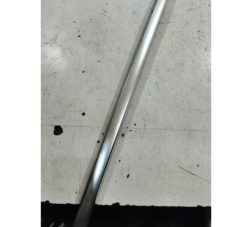 Уплотнитель стекла (задний правый наружный)