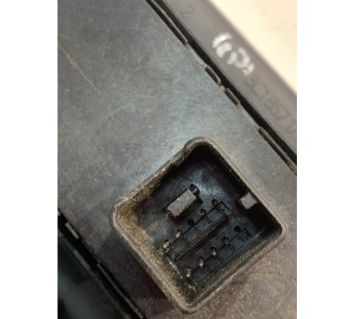 Блок управления стеклоподъемниками