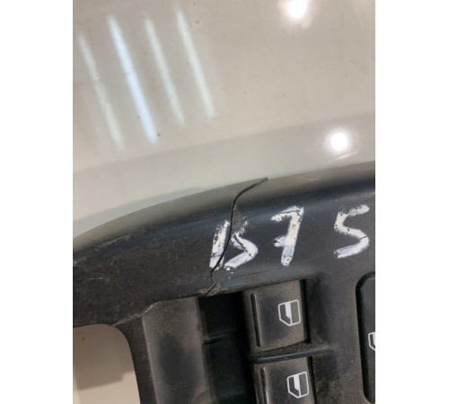 Блок управления стеклоподъемниками